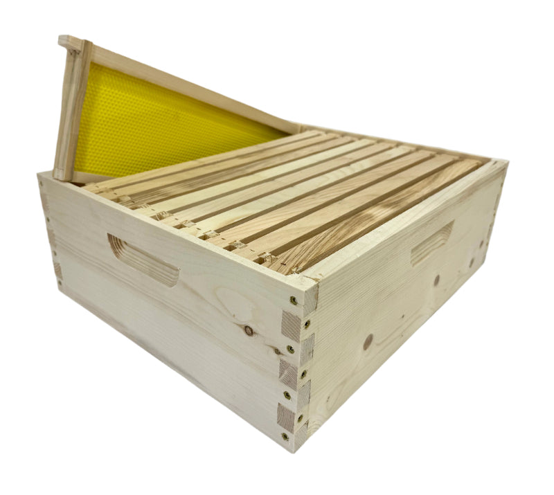 Assembled medium super with assembled frames and foundation