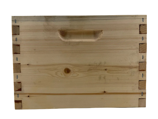 Wax Dipped Assembled 8 Frame Commercial 9 5/8” Deep Hive Body