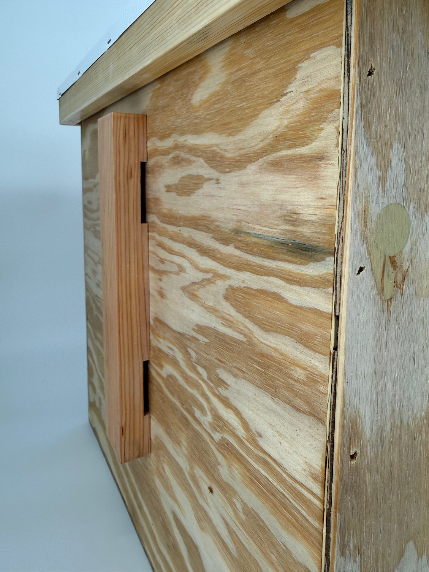 Wax Dipped Swarm Trap