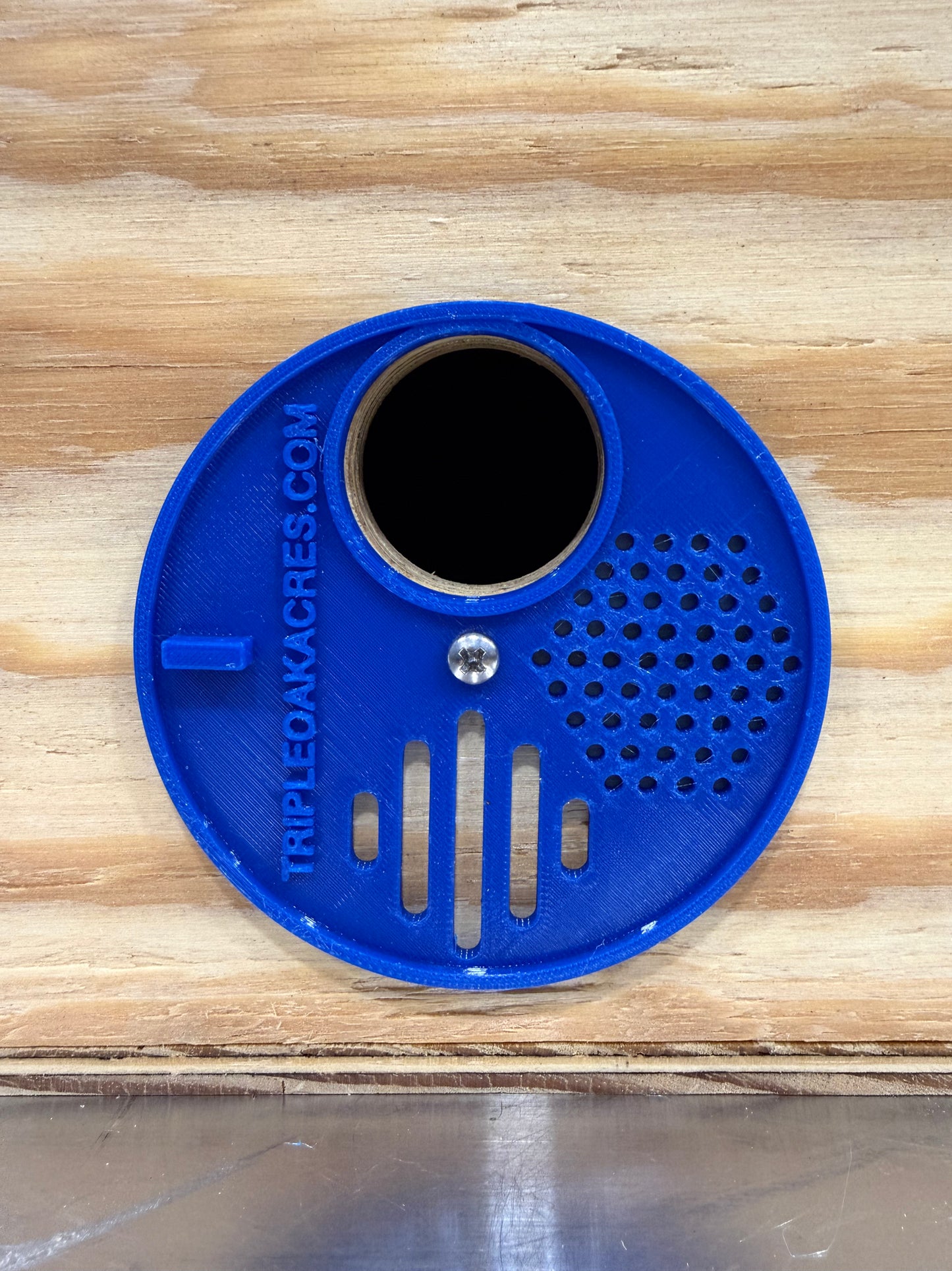 UV Blue Swarm Trap Entrance Dials