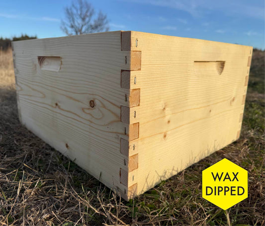 BIG BEE BUZZ PRE ORDER Wax Dipped Assembled 8 Frame Commercial 9 5/8” Deep Hive Body